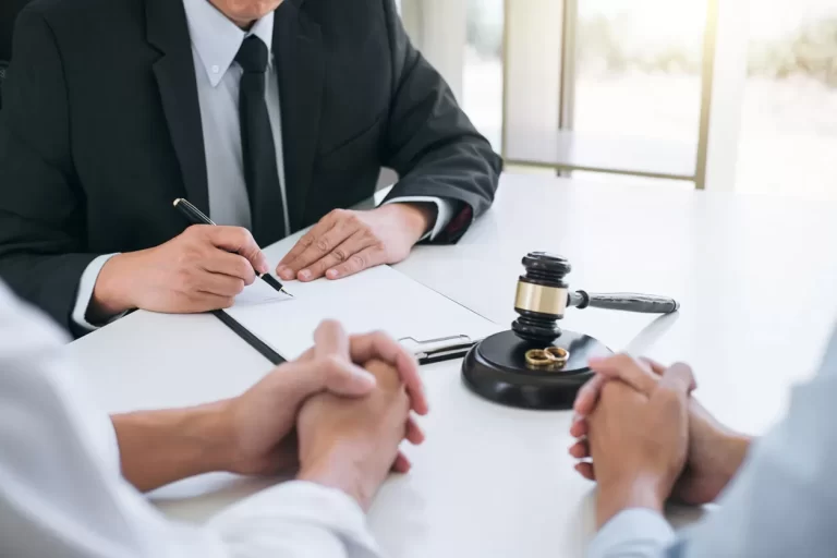 Things to Know Before Hiring a Family Law Attorney